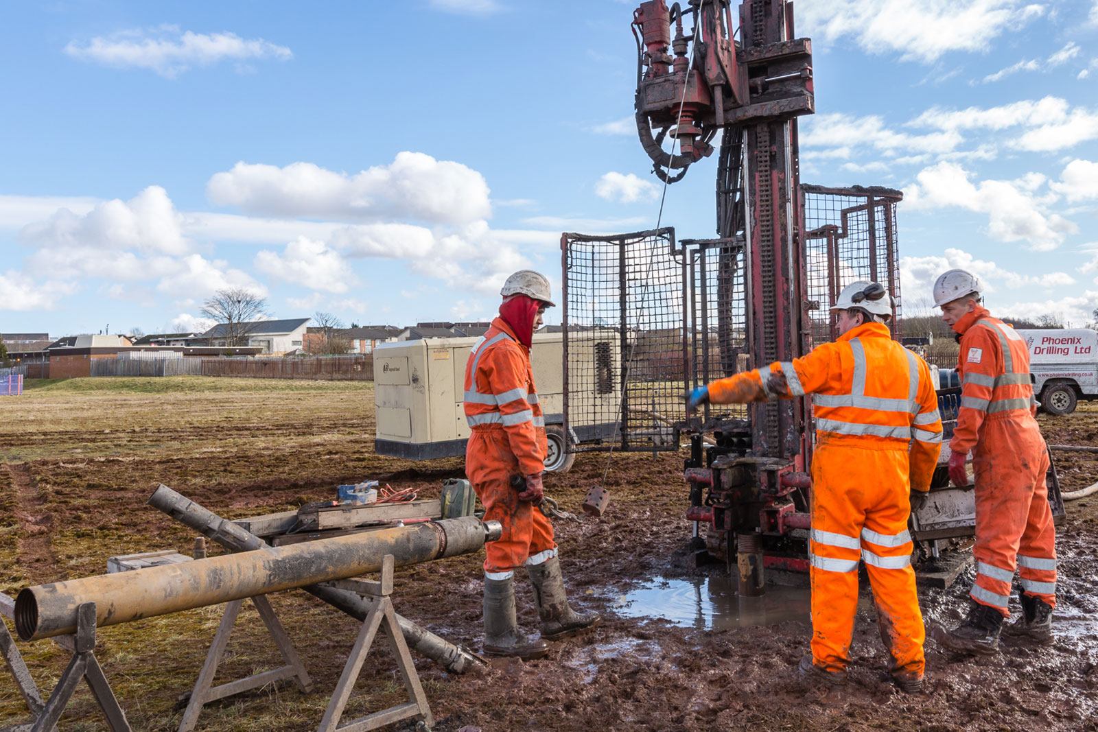 Borehole drilling rig in Sutton site